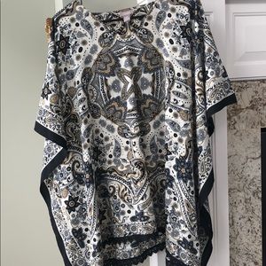 Chico’s top! L/XL great look